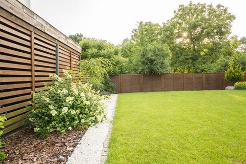 Lawn Maintenance — Beautiful Lawn in Jacksonville, FL